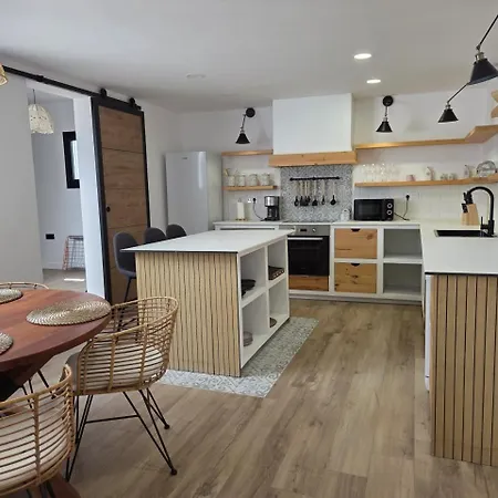 Holiday home Casa Garnier *